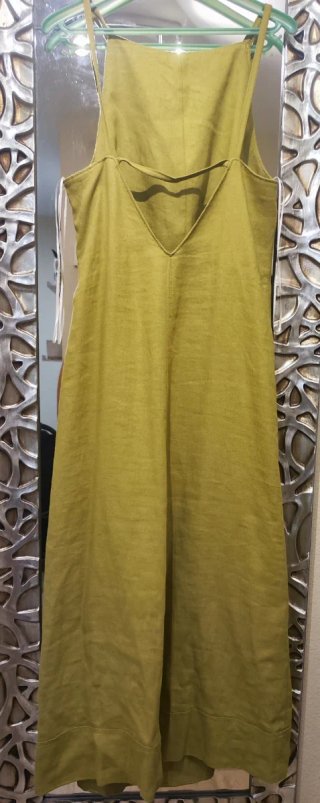 Vestido Zara nuevo sin estrenar verde oliva