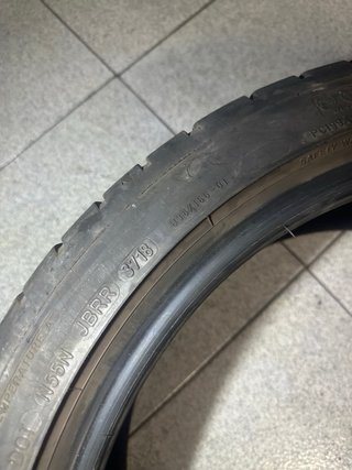 Dunlop 225/40 R18