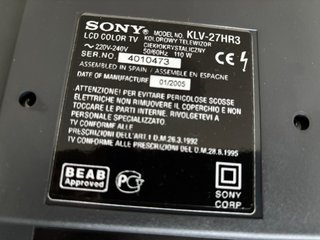 Sony WEGA KLV-27HR3 con mando original