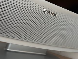 Sony WEGA KLV-27HR3 con mando original