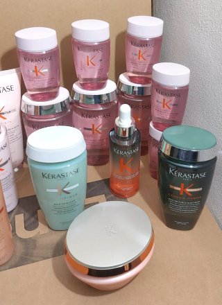 Set misto KÉRASTASE 20 pezzi.