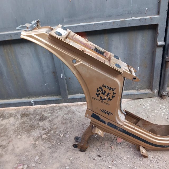Chasis Derbi Variant SLE Dorado