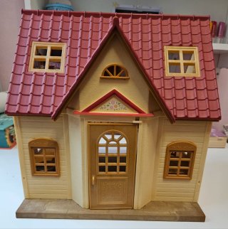 Casa Sylvanian Families con accesorios