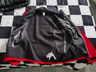 Chaqueta polar Quechua roja, talla XL