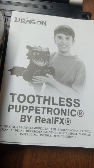 Boneco Puppetronic Real FX Desdentado
