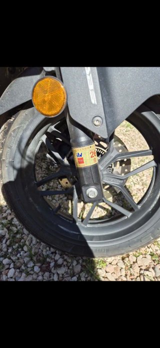 Honda Forza 125 en impecable estado