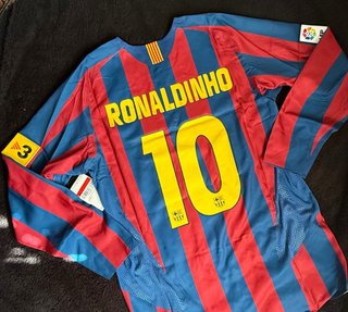 Camiseta FC Barcelona Ronaldinho 10 2005/06