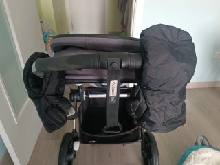 Bugaboo Fox 2 + saco invierno y manopla