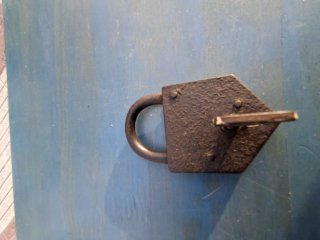 Candado antiguo funcional