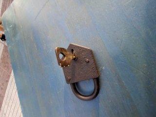 Candado antiguo funcional