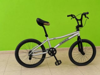 Bicicleta BMX FITBKECO Plateada