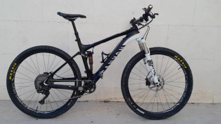 Bicicleta Canyon Lux CF Carbono 29