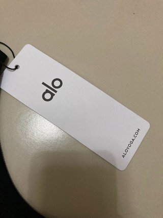 Top Alo Yoga nero taglia S
