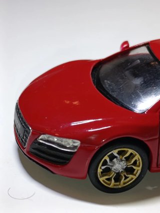 AUDI R8 WELLY 1/43