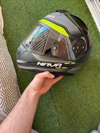 Casco Integral Nava Negro y Amarillo