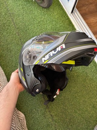 Casco Integral Nava Negro y Amarillo