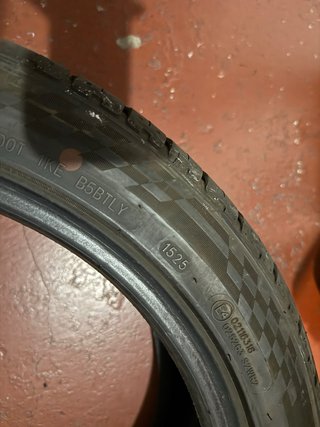 215/45 R17 91W