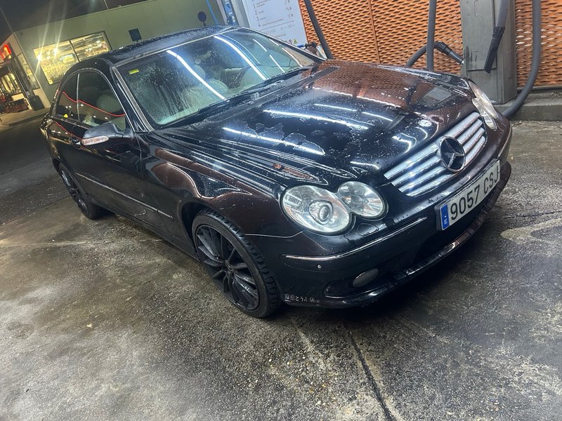 Mercedes-Benz  CLK 2005 - foto 1