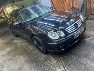 Mercedes-Benz  CLK 2005