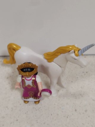 Playmobil 4645 Niña Princesa Unicornio Castillo