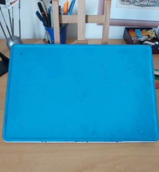 Caja Acuarelas Serigrafiada Inglesa Antigua