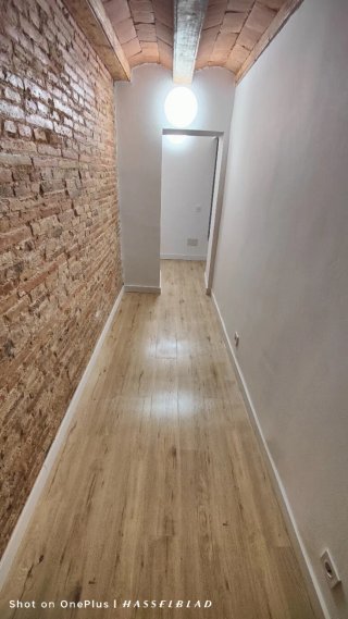Instalación profesional de parquet laminado, SPC