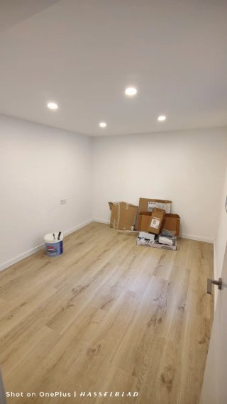 Instalación profesional de parquet laminado, SPC
