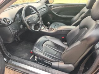 Mercedes-Benz  CLK 2005