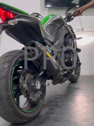 Tubo de escape Akrapovic Kawasaki Z1000