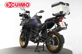 QJ MOTOR SRT 550 X