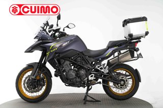 QJ MOTOR SRT 550 X