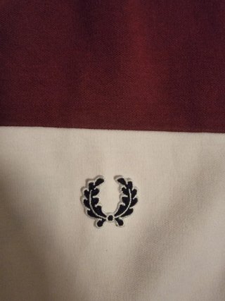 Sudadera Fred Perry Roja y Blanca