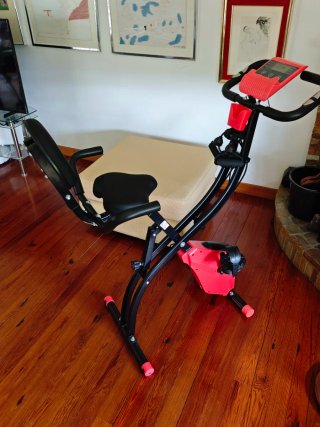 Bicicleta Estática Plegable Roja