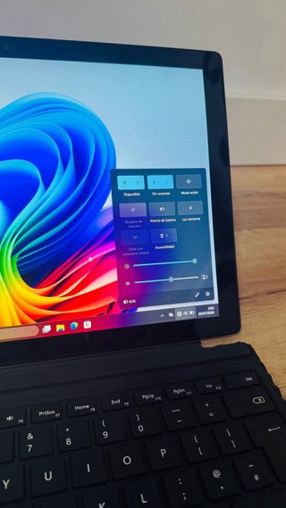 Microsoft Surface Pro 7+ Negra – Potencia Portable