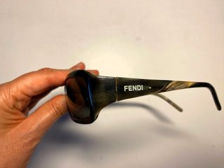 Gafas de sol Fendi verde oscuro
