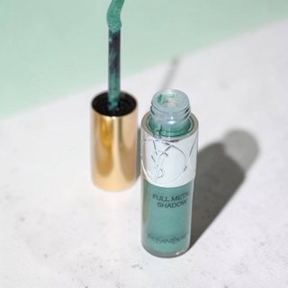 YSL Full Metal Eyeshadow 09 Misty Green.