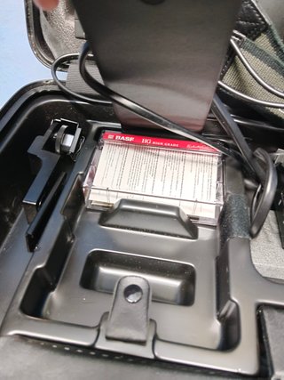 Maletin con Videocámara PANASONIC MS50, con 3 batt. y accesorios, para piezas, no funciona