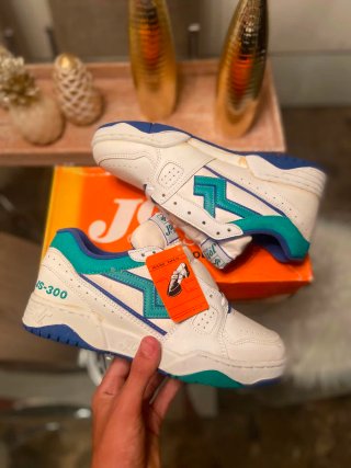 Zapatillas John Smith JS-300 vintage Blancas y Tur