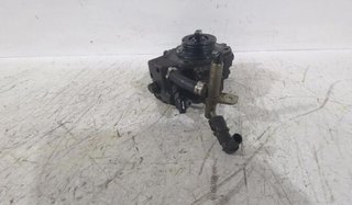Opel 151770 55567370 bomba inyección corsa d (s07)