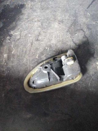 Maneta renault 238636 7700423887 trafic l1h1 caja