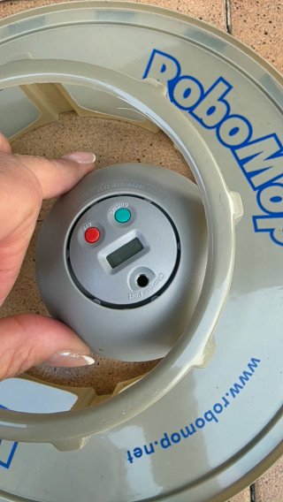 ROBOT ASPIRADOR NUEVO CON CAJA ROBOMOP