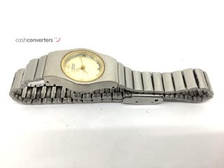 reloj pulsera señora seiko 2y01-0130