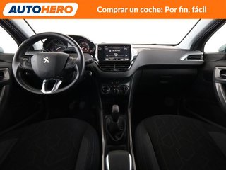 Peugeot 2008 1.2 e-VTi Style