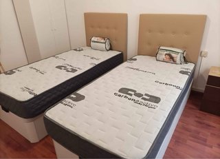 Base de cama de madera con almacenaje