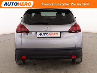 Peugeot 2008 1.2 e-VTi Style