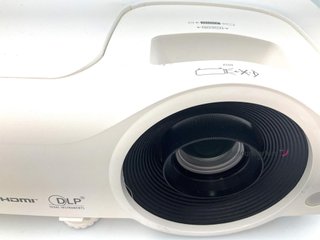 proyector polivalente vivitek d551