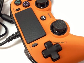 mando ps4 nacon compact controller wired