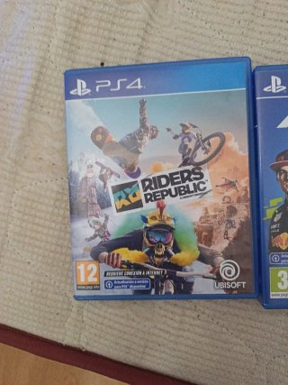 Consola PS4 Pro Negra Lo cambio por una ps5