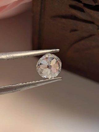 Diamante antiguo talla antigua
