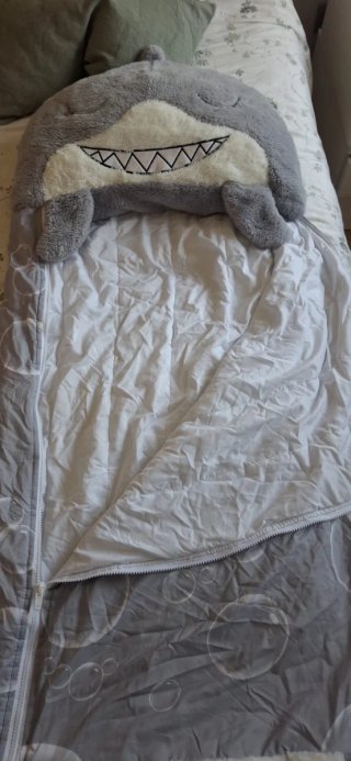 Saco dormir infantil tiburón y unicornio